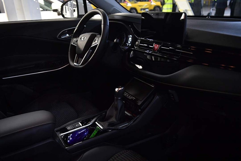    Наиболее доступными стали три марки. Иван МАКЕЕВ