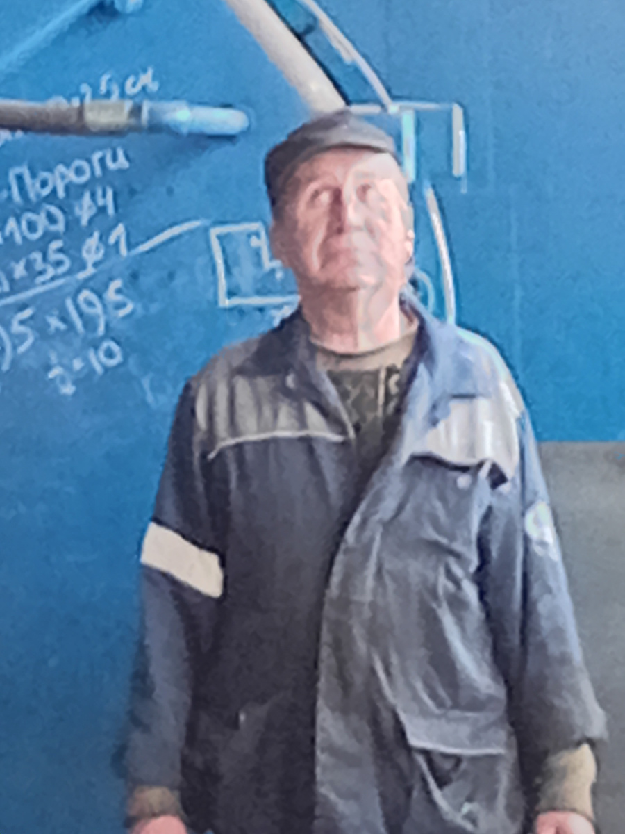 Токарь, Игорь