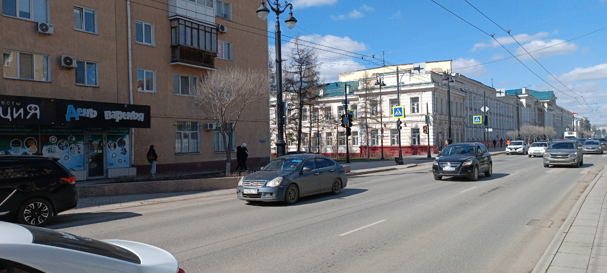 Ну и Омский кадетский корпус,старое здание, во всей красе 