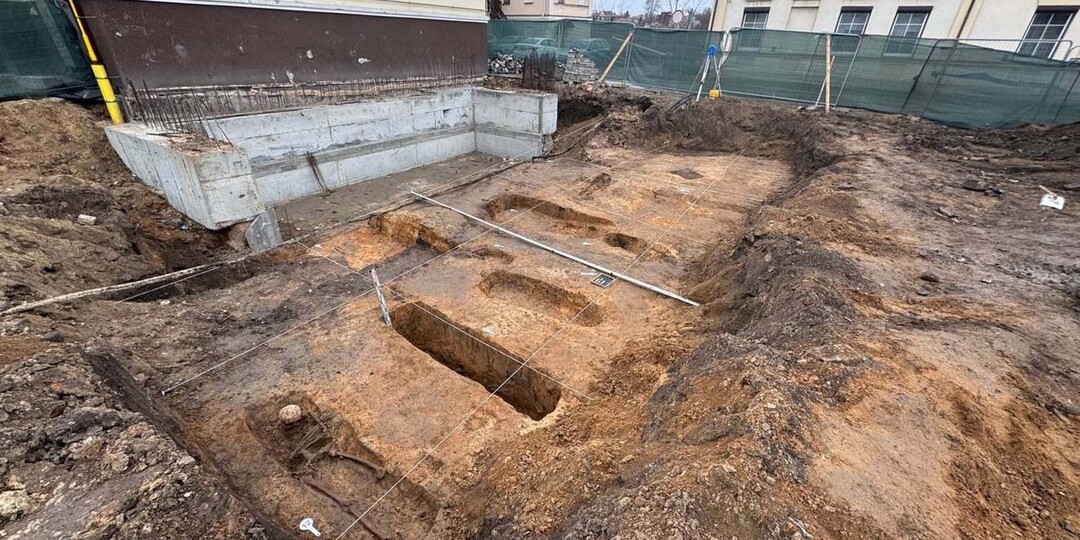 Древний некрополь нашли в центре Гродно