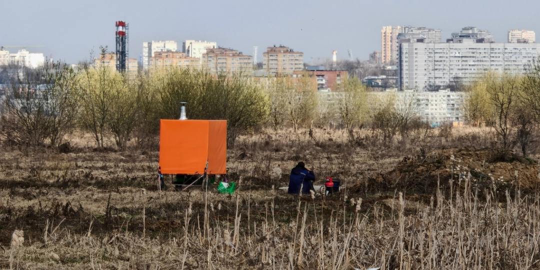 «Я бомж и просто наслаждаюсь дорогой вперед»: странник Конь с рикшей рассказал, как начался его путь
