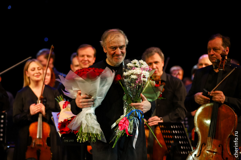 В Череповце выступит объединенный оркестр Мариинки и Большого под управлением Валерия Гергиева