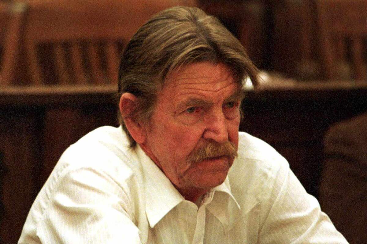 Фото: https://nz.news.yahoo.com/victims-toy-box-killer-woke-160000150.html