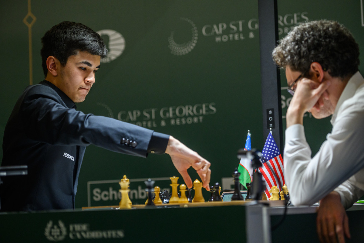 Узбекский шахматист Жавохир Синдаров разгромил рейтинг-фаворита Турнира претендентов-2026 америаканца Фабиано Каруана.
