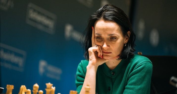 Российская шахматистка Екатерина Лагно лидирует в Турнире претенденток.