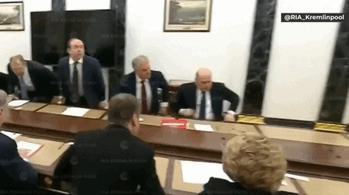    Совет безопасности - это ещё и кадровый резерв главы государства. GIF-видео Kremlin Pool