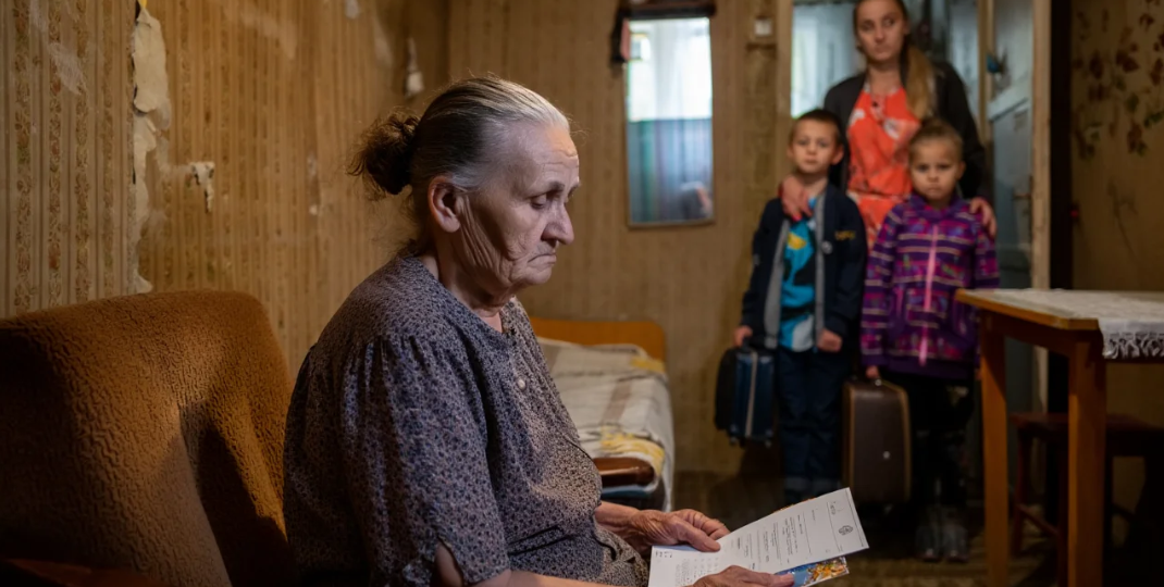 Слишком много места для 1 пенсионера: зачем стариков хотят заставить делиться жильем с посторонними людьми