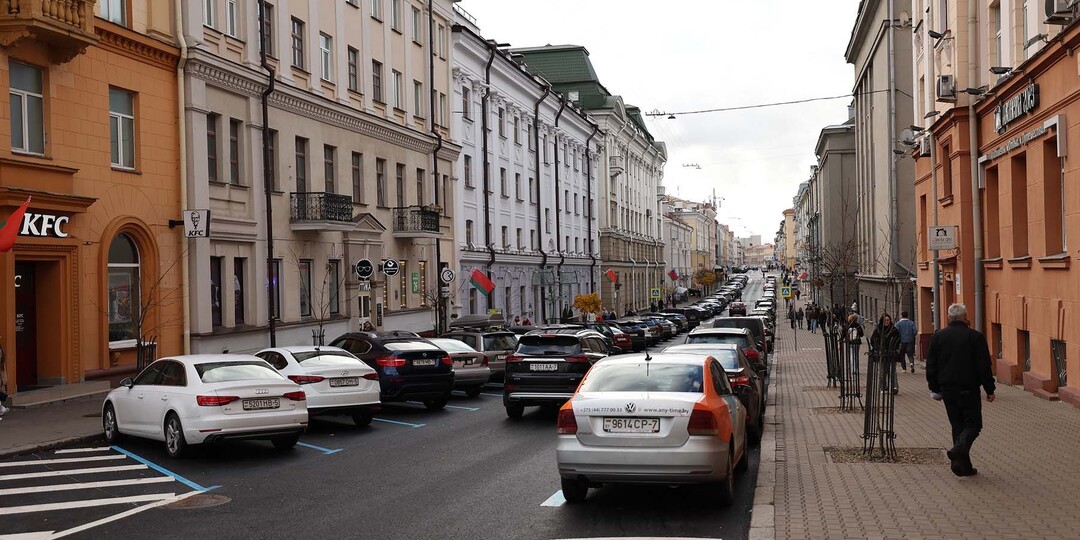 Специальный мобильный комплекс будет контролировать оплату парковок в Минске