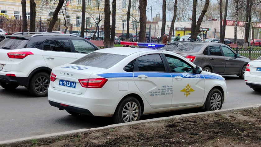 За что водителей старше 65 лет могут лишить прав: новые правила медкомиссии в 2026 году