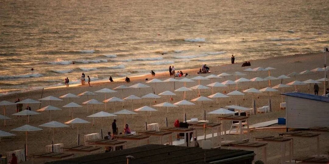 Пляжи Анапы готовятся к открытию курортного сезона