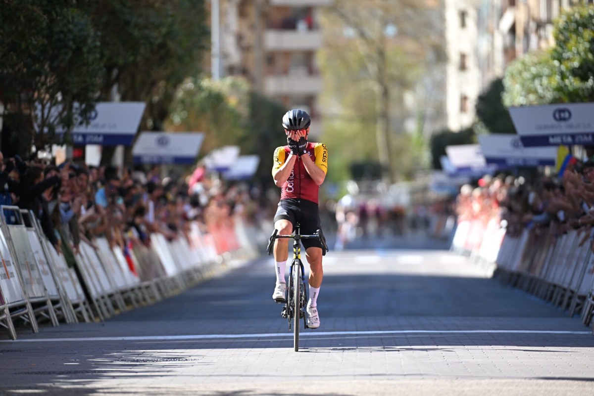    Ион Исагирре