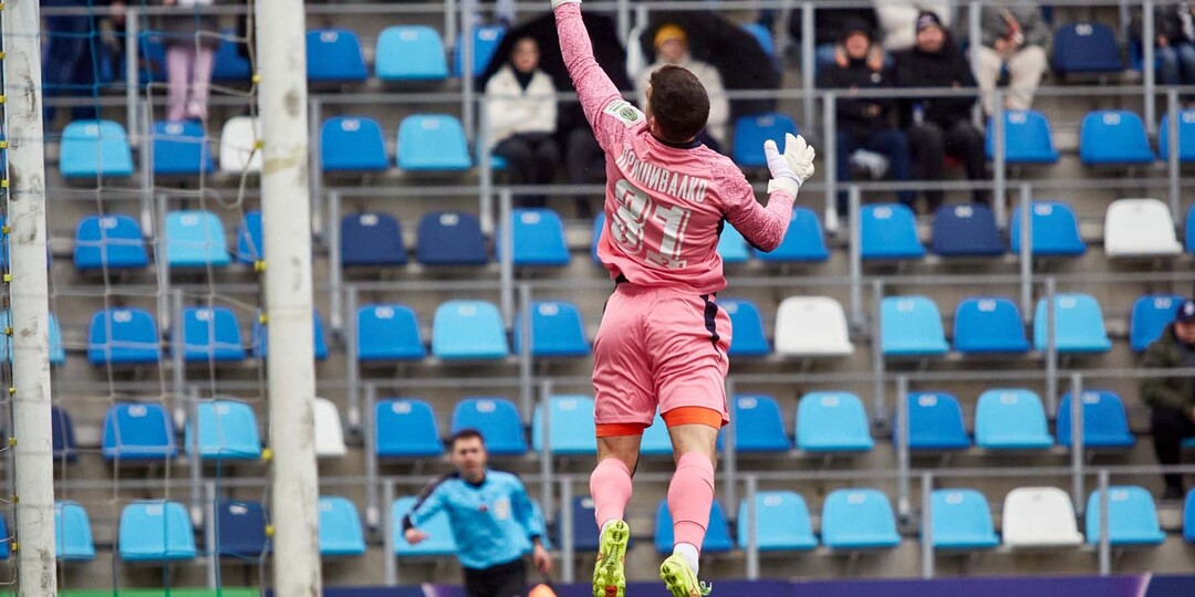 Отдаешь игрока в сборную, обратно приезжает дальнобойщик: состоялись 3 матча футбольного чемпионата