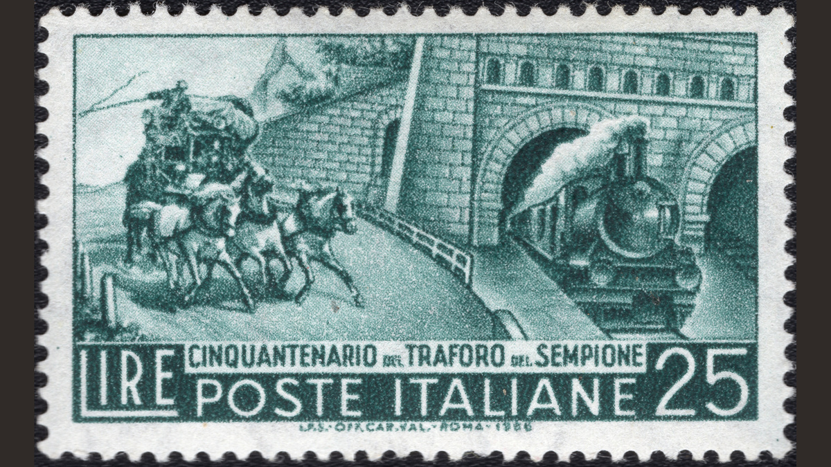 1. Италия, 1956 год, № 966. Паровоз, выезжающий из туннеля, и почтовая карета с лошадьми. 50-я годовщина открытия Симплонского туннеля.