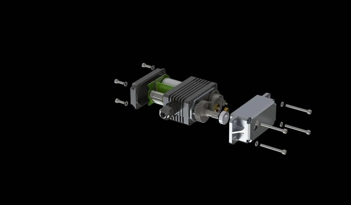 Сервопривод обладает высокой устойчивостью к внешним воздействиям: например, выдерживает экстремальные температуры от -40 до +60 градусов. Источник: официальный Телеграм-канал департамента информационной политики Свердловской области «Свердловский пул».