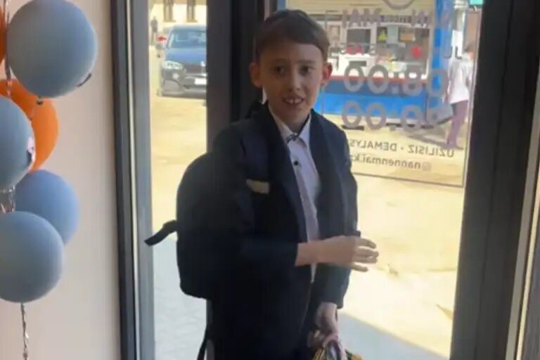    Кадр из видео