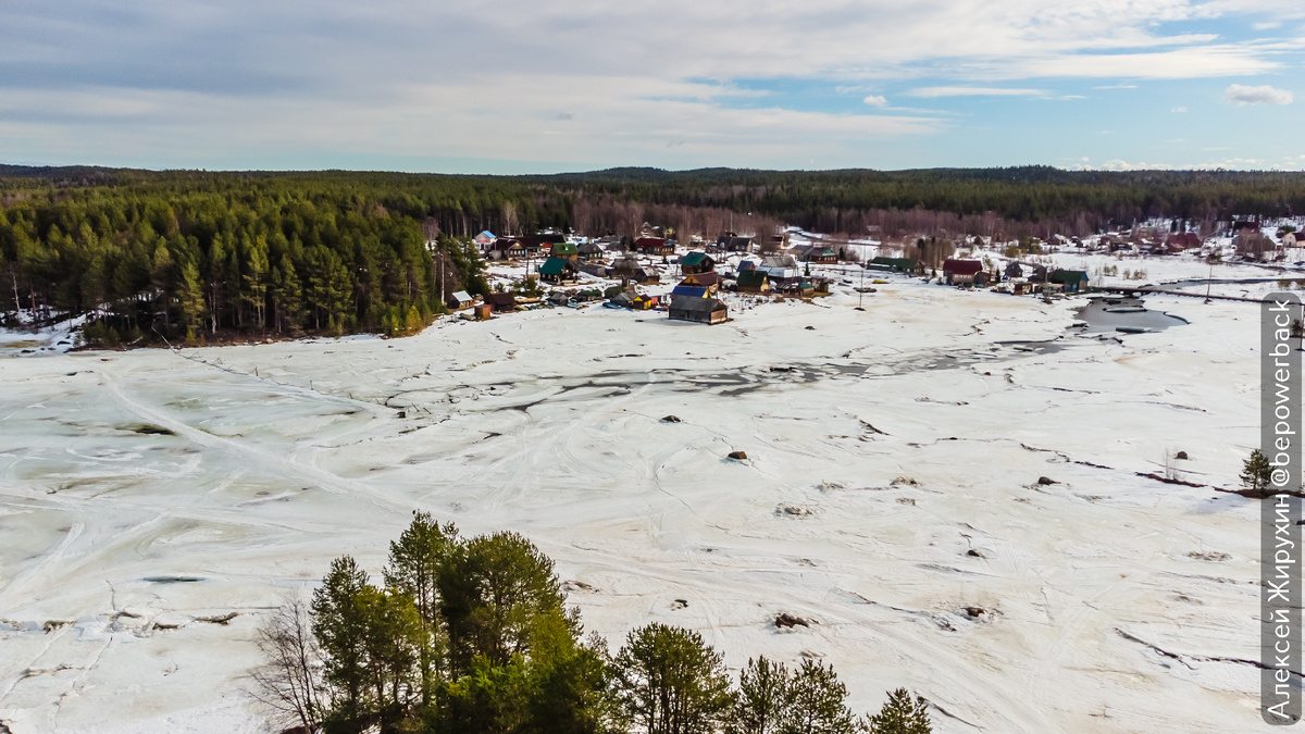 Деревня Нильмогуба на берегу Белого моря