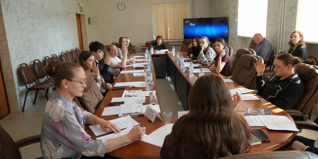 Молодежь Уссурийска поддержала проект строительства АЭС в округе