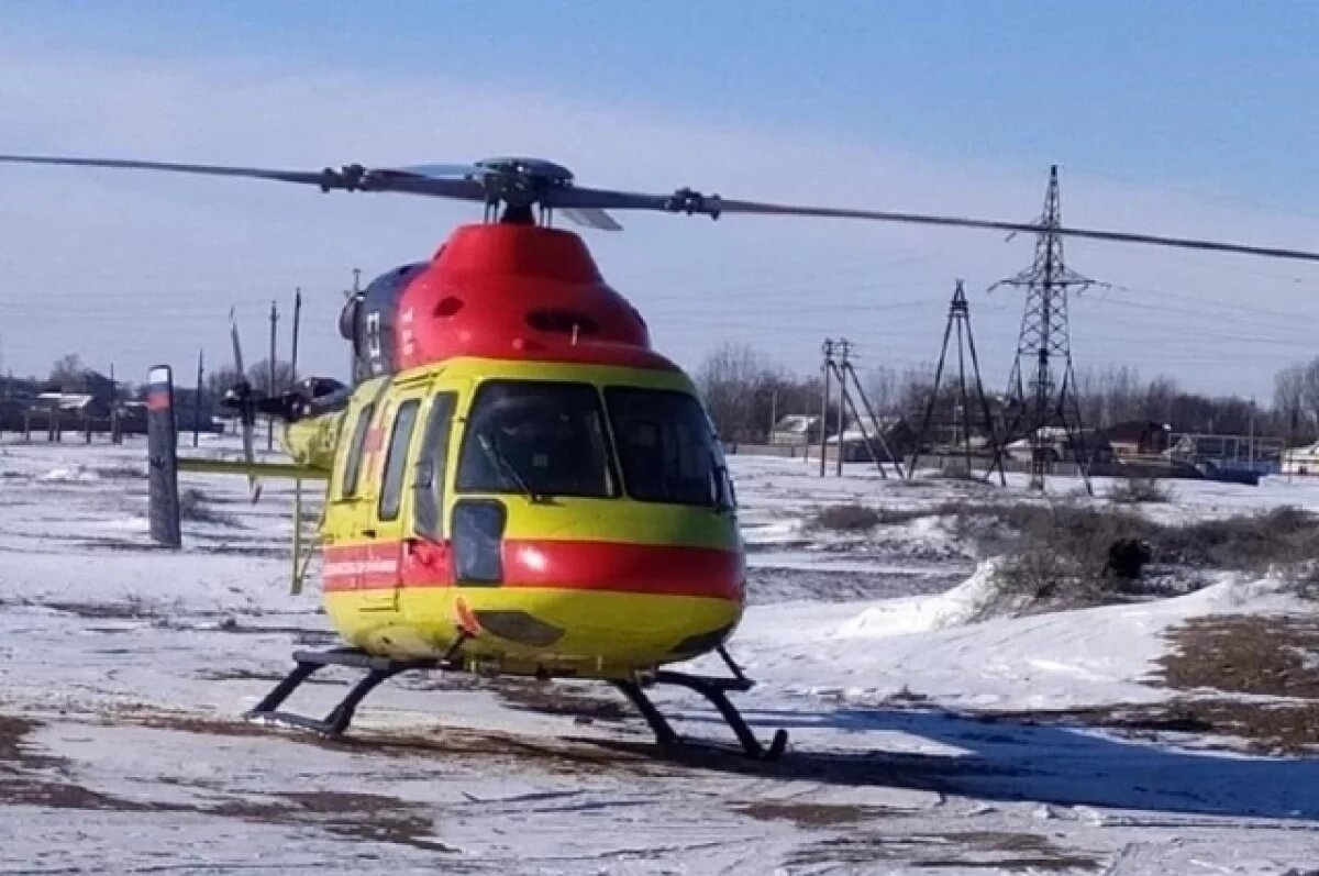    Астраханская санавиация дважды за месяц спасала младенцев с осложнениями