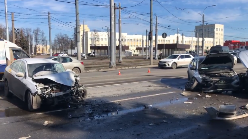    Фото: стоп-кадр из видео ГАИ Нижегородской области с сайта www.vremyan.ru