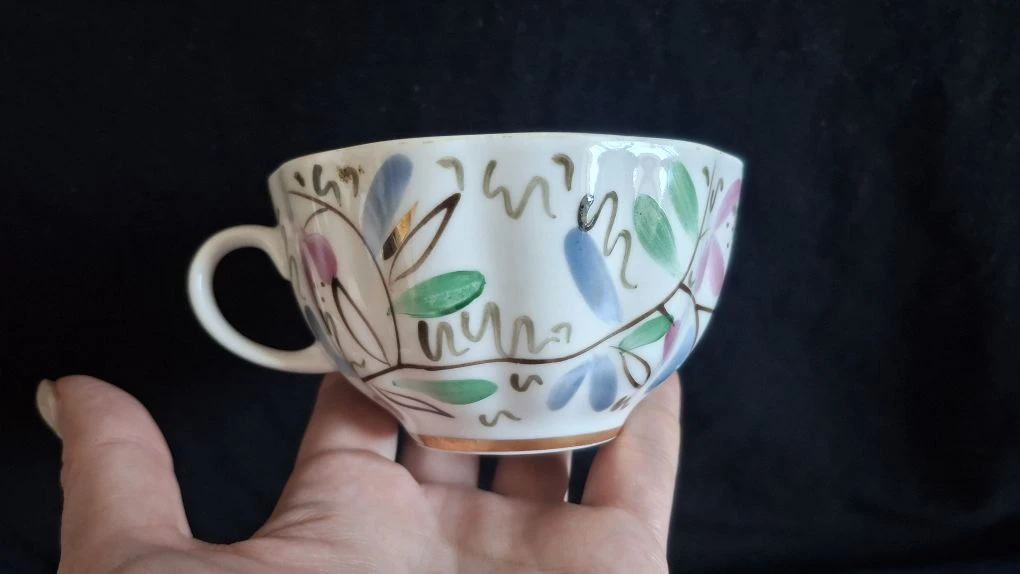 Кружка ЛФЗ с ручной росписью «Душистый горошек»