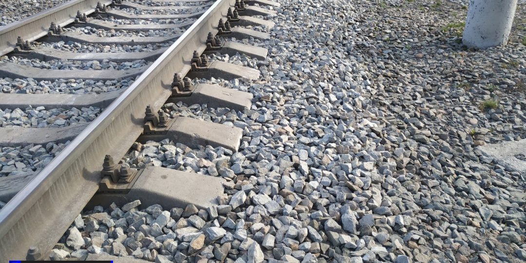 Женщина получила травмы на железнодорожных путях в Томске