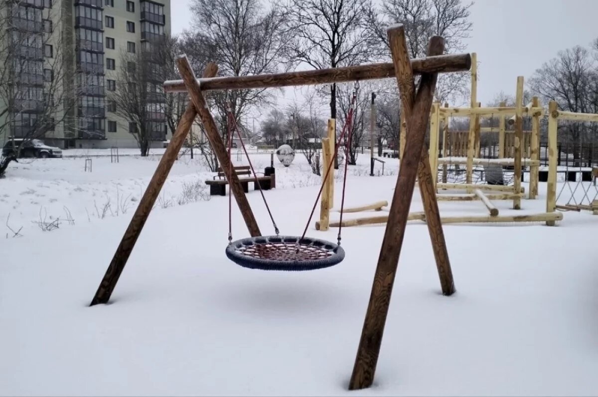    Вербное воскресенье в Южно-Сахалинске началось с снегопада