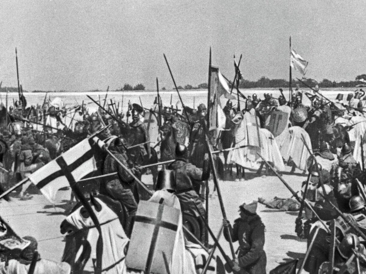    Сцена ледового побоища из фильма Сергея Эйзенштейна "Александр Невский" | © РИА Новости