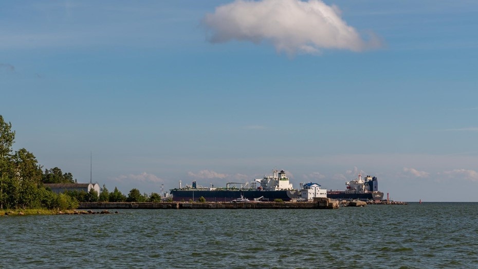    В порту Приморск в результате атаки БПЛА 5 апреля повреждён нефтепровод Автор фото: Тихонов Михаил / "ДП"