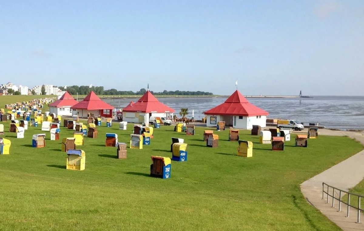 Виды городка Куксхафен (из сети)