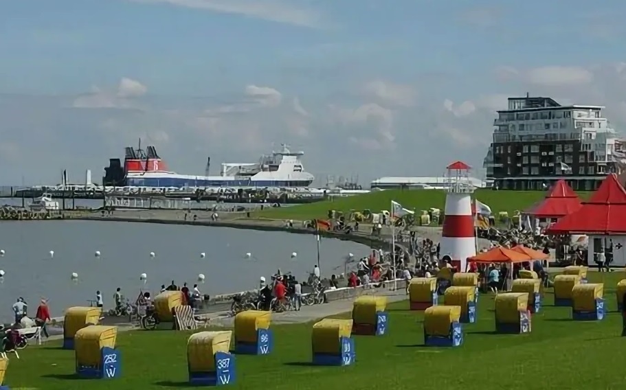 Виды городка Куксхафен (из сети)