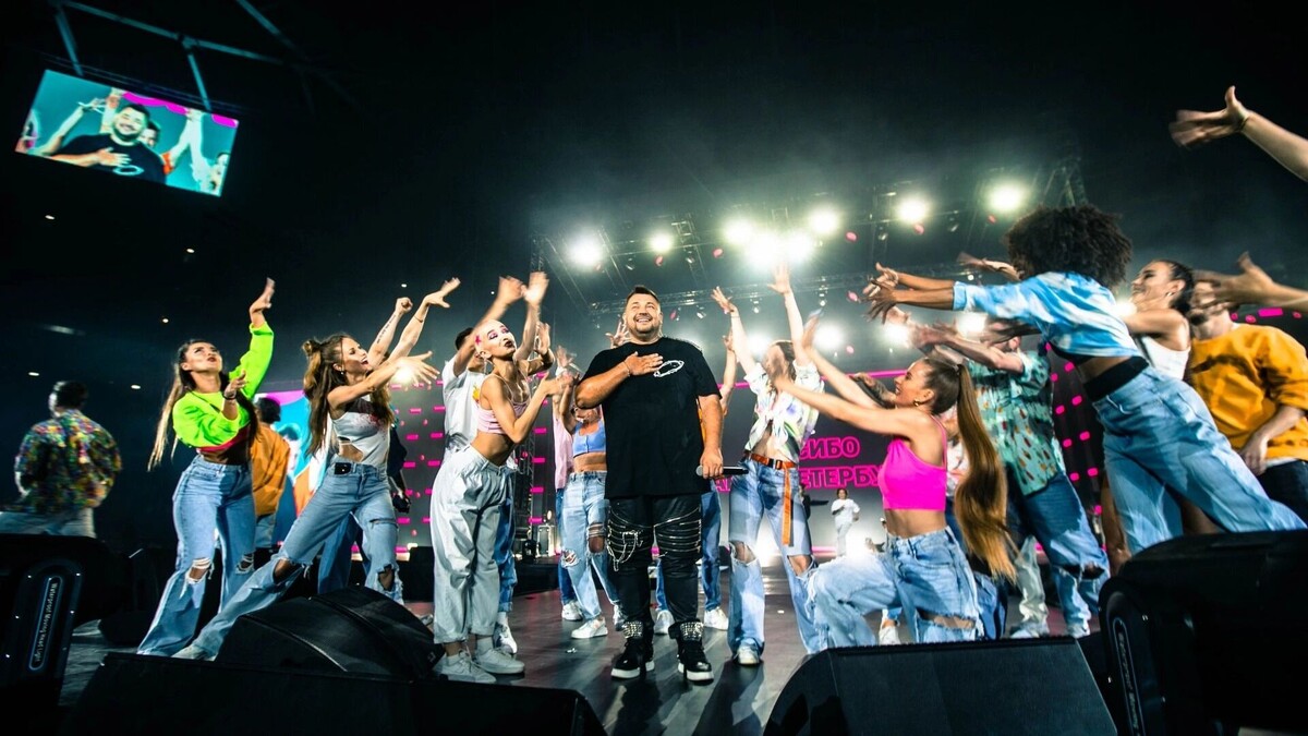    Руки вверх   https://vk.com/albums-5719309?z=photo-5719309_457301800%2Fphotos-5719309