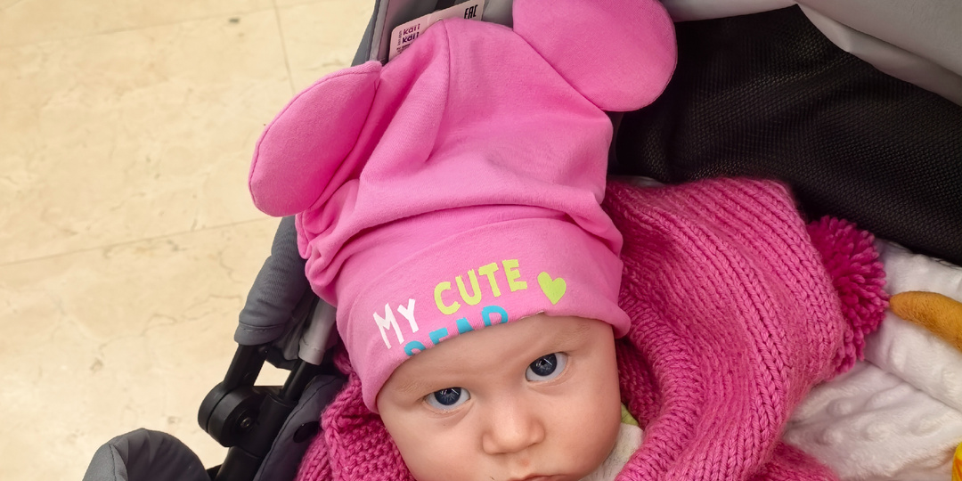 Почему происходят детские истерики и как на них реагировать