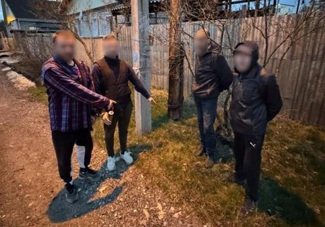 Двоим волгоградцам грозит по 20 лет заключения каждому за сбыт наркотиков