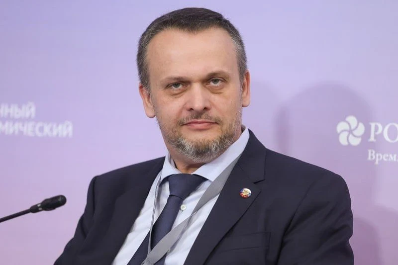 Министр транспорта из параллельной реальности