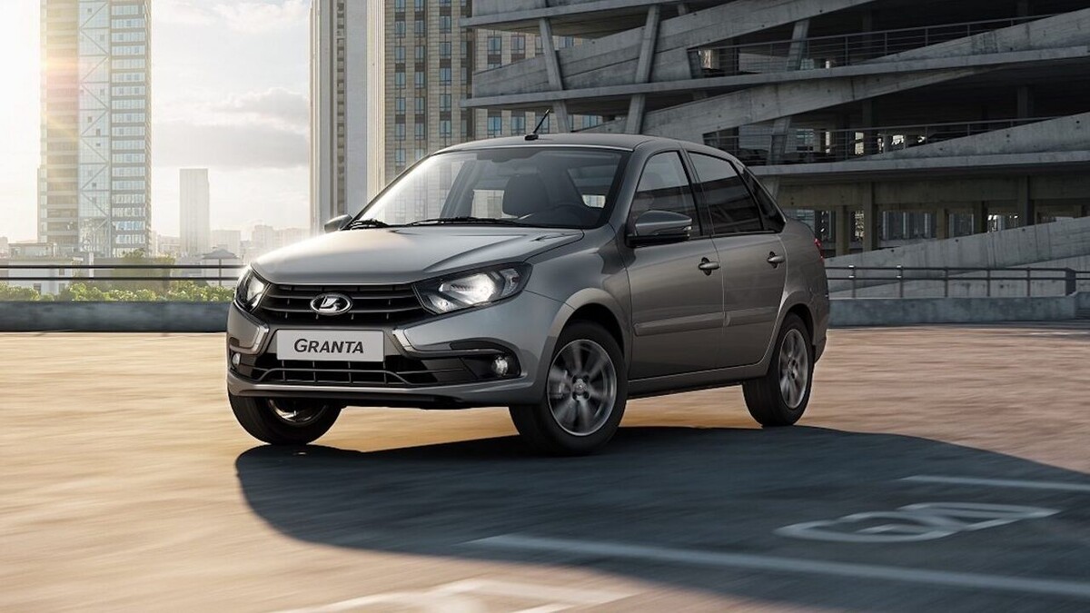    LADA Granta. Фото АвтоВАЗ