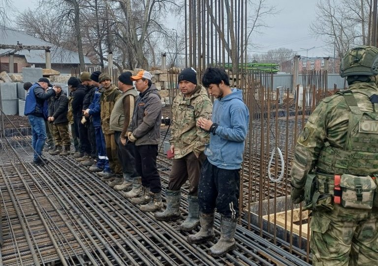 Более 700 нарушений миграционного законодательства выявили в Самарской области