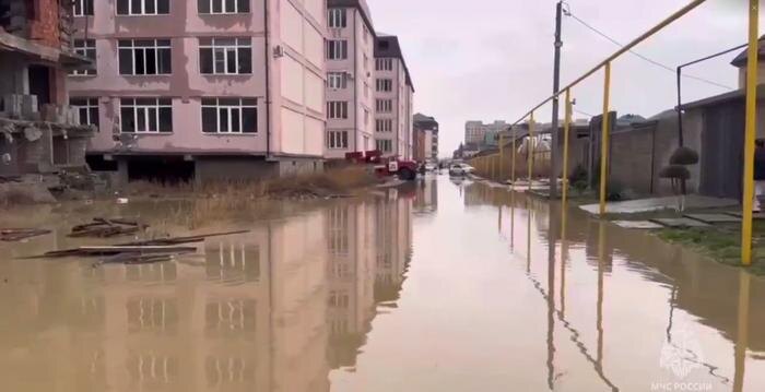 Обложка © Telegram / Главное управление МЧС России по Республике Дагестан