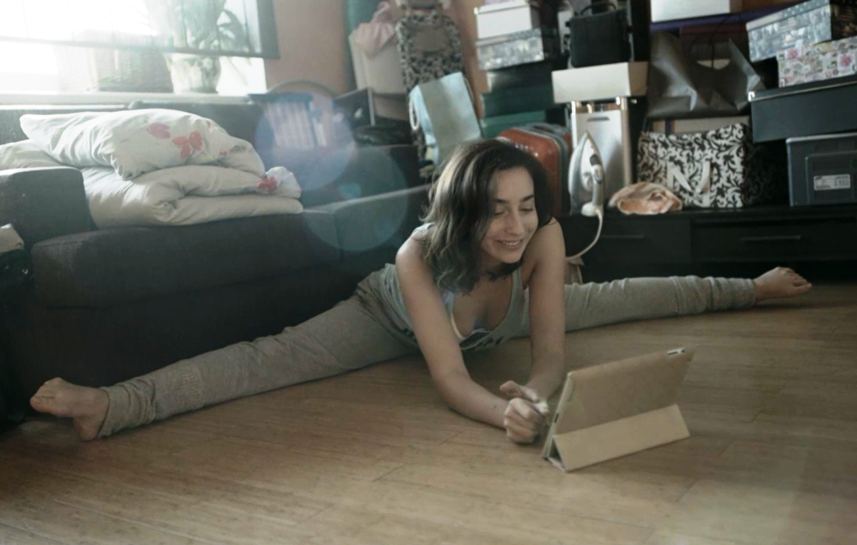 Саша. Кадр из сериала "Сладкая жизнь".