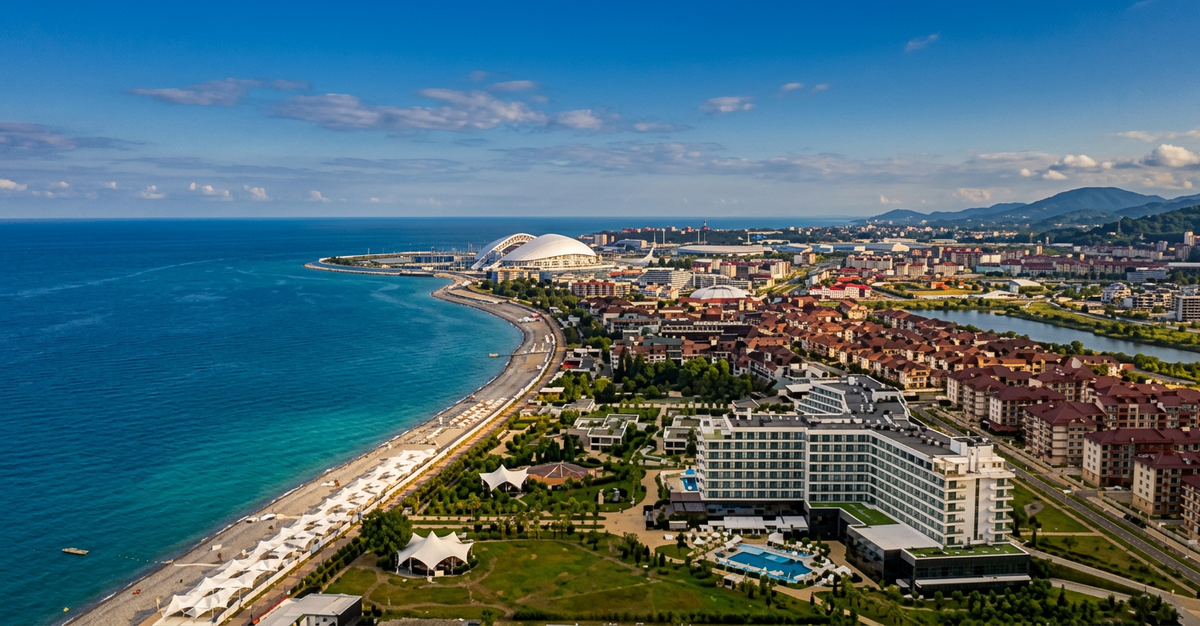 Говорят «Адлер» — подразумевают что-то одно. На деле это три разные локации с разницей в цене до 40% и совсем непохожей логикой аренды. Разбираем Олимпийский парк, Кудепсту и центр без прикрас.