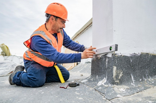 2.5 миллиарда расходов против 2.1 миллиарда доходов: аналитика дефицита в системе капремонта Севастополя