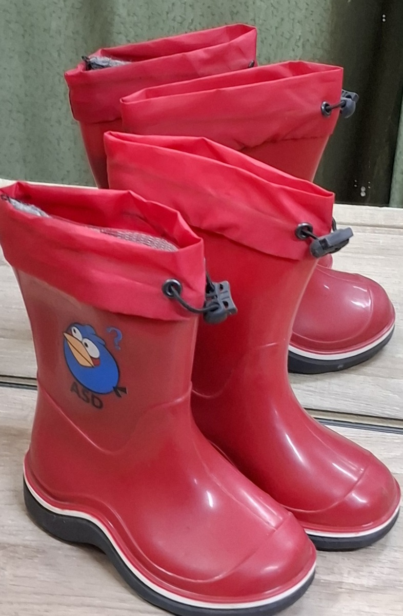 Сапожки детские 650 руб.