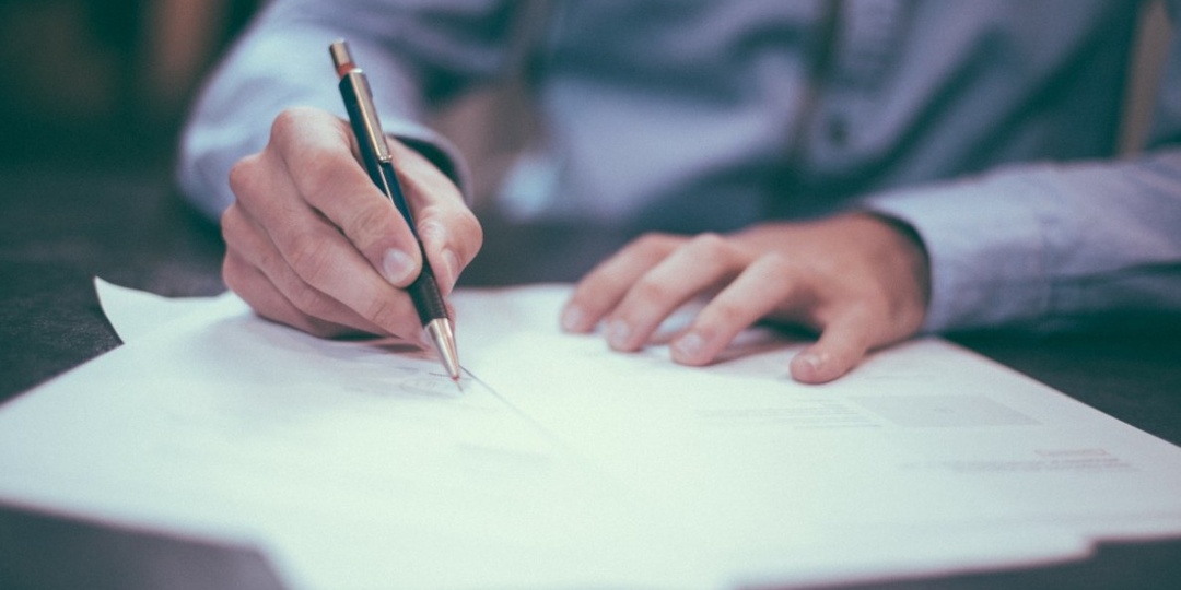 Минпросвещения утвердило перечень из 16 обязательных предметов для старшеклассников