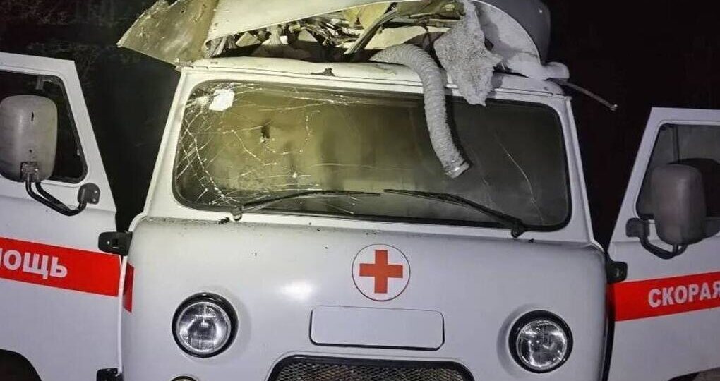 Украинский дрон ударил по скорой помощи во время вызова в Запорожье