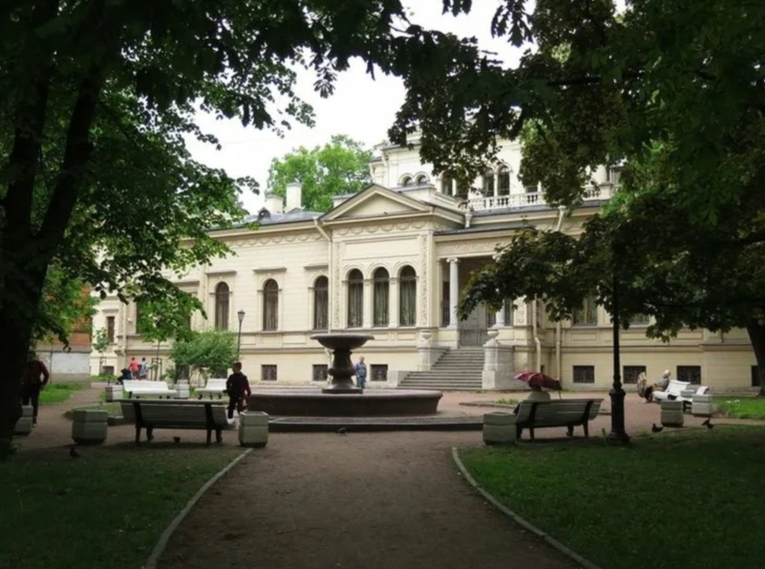 Алексеевский сад Санкт-Петербург