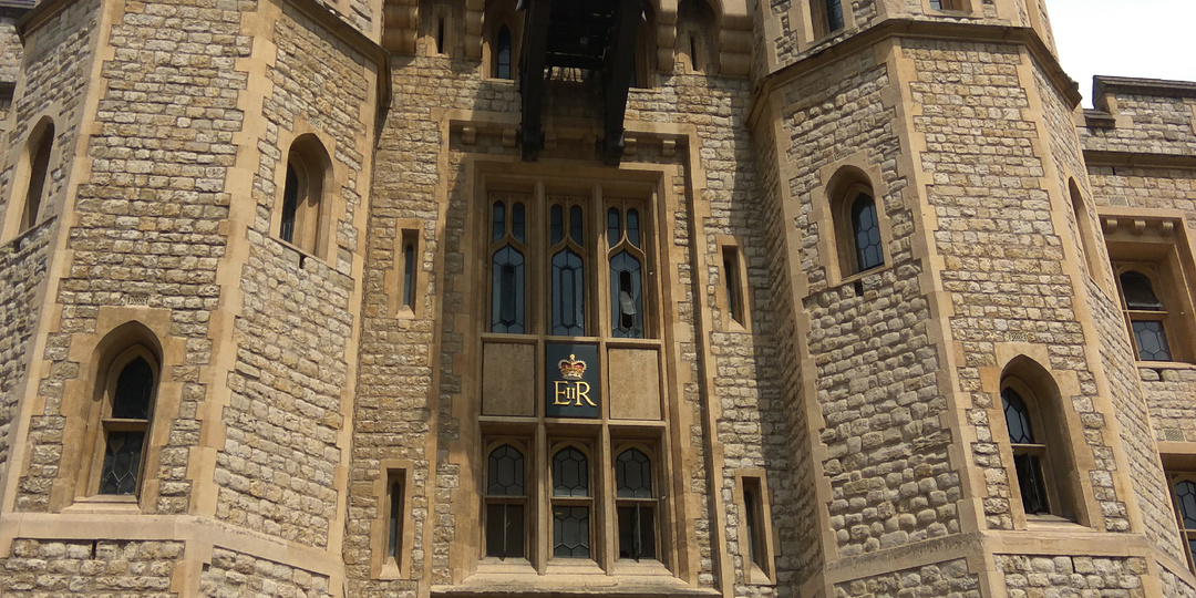 Лондонский Тауэр – от крепости, дворца и тюрьмы к развлекательному центру