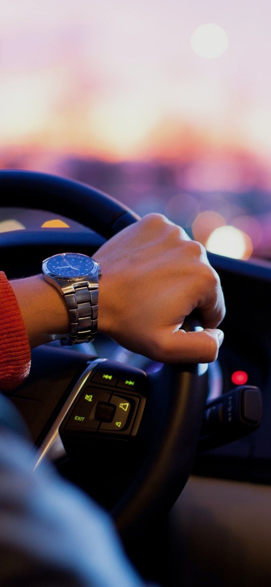 Никита уезжает