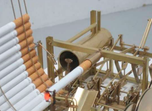 Стимпанк-машина для курения. Современное искусство