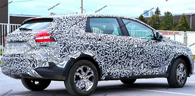 Постоянно появлялись изображения закамуфлированных автомобилей проекта XJO. Фото паблика avtograd news