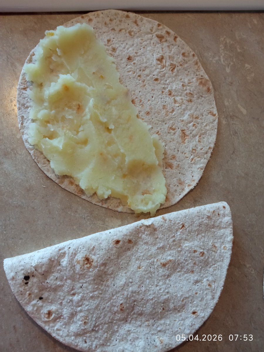 Мажем, складываем 