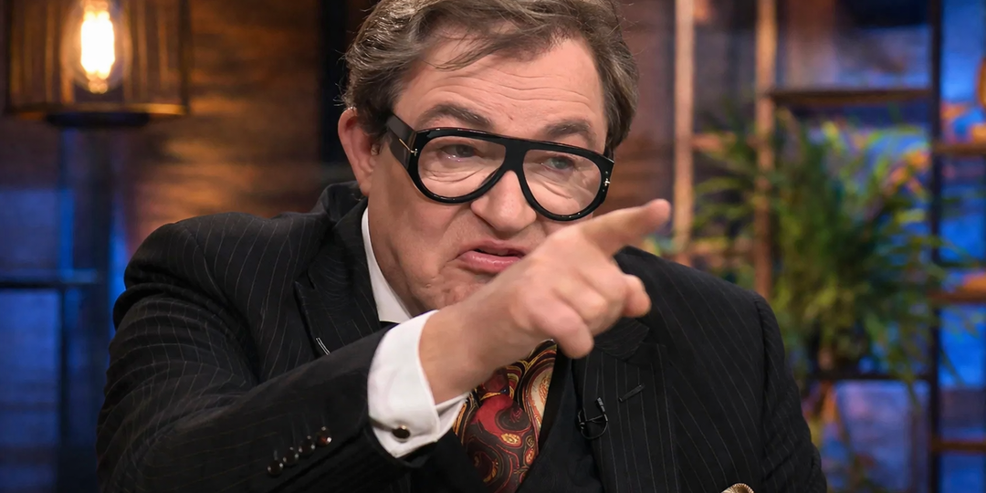 «Меня подкараулили с расстегнутой ширинкой» - Дибров ворвался в студию и рассказал, как одно видео разрушило его репутацию